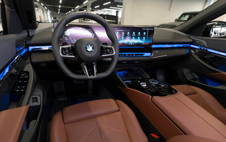 BMW 5 серия, 2025 год, 11 750 000 рублей, 7 фотография