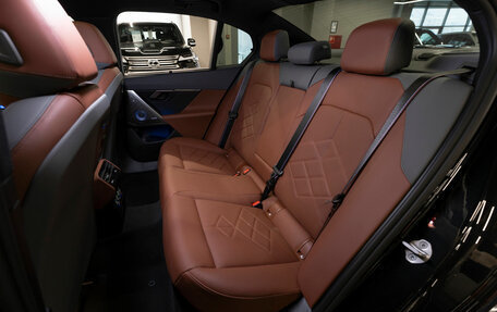 BMW 5 серия, 2025 год, 11 750 000 рублей, 14 фотография