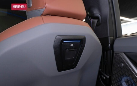 BMW 5 серия, 2025 год, 11 750 000 рублей, 16 фотография