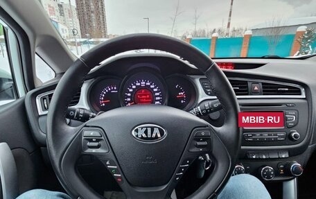KIA cee'd III, 2015 год, 1 300 000 рублей, 18 фотография