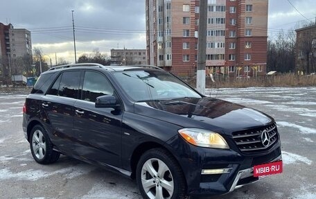 Mercedes-Benz M-Класс, 2011 год, 1 945 000 рублей, 3 фотография