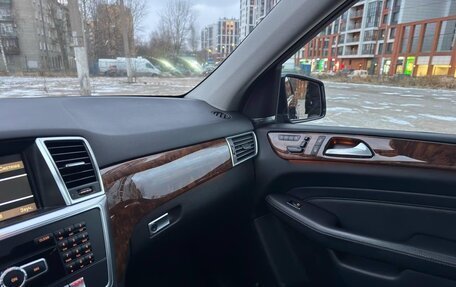 Mercedes-Benz M-Класс, 2011 год, 1 945 000 рублей, 23 фотография