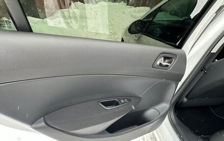 Peugeot 408 I рестайлинг, 2016 год, 680 000 рублей, 5 фотография