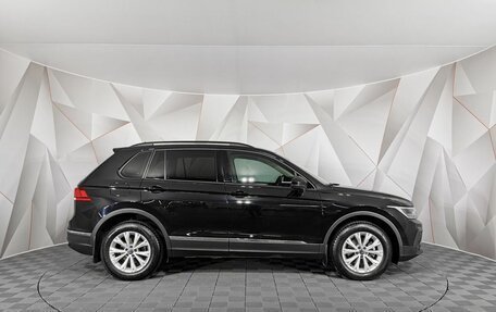 Volkswagen Tiguan II, 2021 год, 2 845 000 рублей, 6 фотография