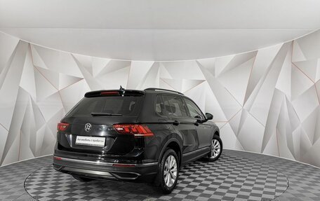 Volkswagen Tiguan II, 2021 год, 2 845 000 рублей, 2 фотография