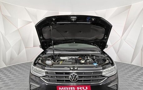 Volkswagen Tiguan II, 2021 год, 2 845 000 рублей, 11 фотография