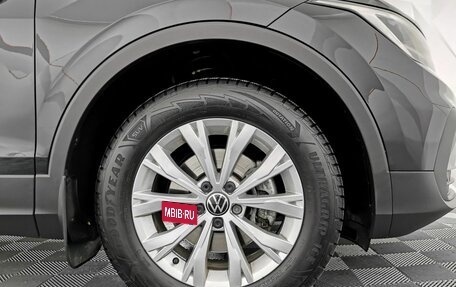 Volkswagen Tiguan II, 2021 год, 2 845 000 рублей, 9 фотография