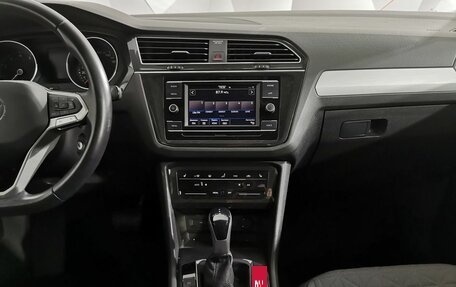 Volkswagen Tiguan II, 2021 год, 2 845 000 рублей, 15 фотография