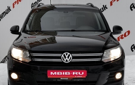 Volkswagen Tiguan I, 2015 год, 1 630 000 рублей, 2 фотография