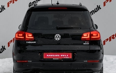 Volkswagen Tiguan I, 2015 год, 1 630 000 рублей, 5 фотография