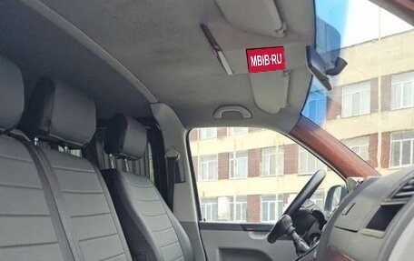 Volkswagen Transporter T5 рестайлинг, 2010 год, 1 750 000 рублей, 5 фотография