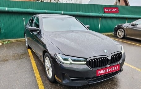 BMW 5 серия, 2020 год, 2 600 000 рублей, 5 фотография