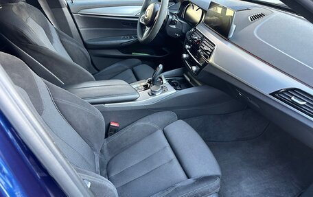 BMW 5 серия, 2018 год, 4 000 000 рублей, 20 фотография