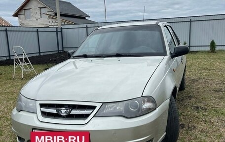 Daewoo Nexia I рестайлинг, 2008 год, 340 000 рублей, 3 фотография