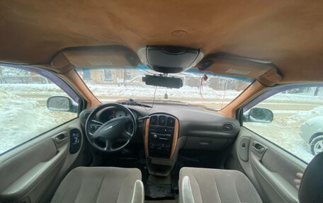 Chrysler Town & Country IV, 2001 год, 360 000 рублей, 3 фотография