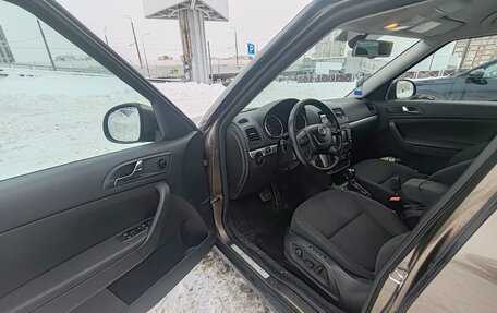 Skoda Yeti I рестайлинг, 2013 год, 1 000 000 рублей, 8 фотография