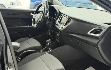 Hyundai Solaris II рестайлинг, 2019 год, 1 550 000 рублей, 11 фотография