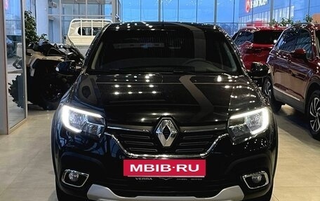 Renault Logan II, 2019 год, 1 050 000 рублей, 2 фотография