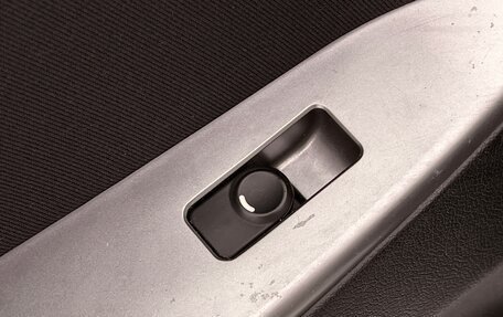 Hyundai Solaris II рестайлинг, 2015 год, 1 099 000 рублей, 19 фотография