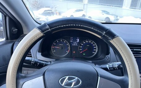 Hyundai Solaris II рестайлинг, 2016 год, 549 000 рублей, 7 фотография