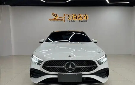 Mercedes-Benz A-Класс, 2023 год, 1 820 666 рублей, 2 фотография