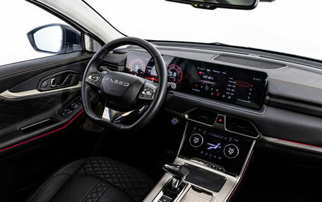 CheryExeed TXL, 2022 год, 2 699 000 рублей, 16 фотография