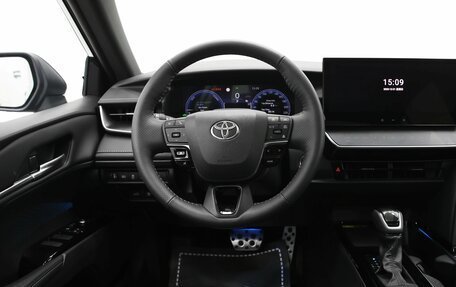 Toyota Camry, 2025 год, 4 490 000 рублей, 7 фотография