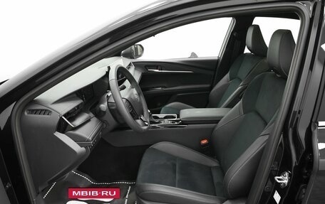 Toyota Camry, 2025 год, 4 490 000 рублей, 15 фотография