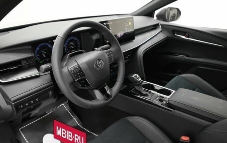 Toyota Camry, 2025 год, 4 490 000 рублей, 6 фотография