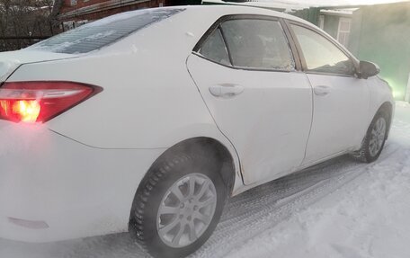 Toyota Corolla, 2014 год, 850 000 рублей, 4 фотография