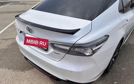 Toyota Camry, 2020 год, 2 800 000 рублей, 5 фотография