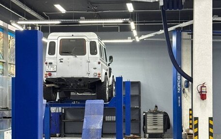 Land Rover Defender I, 2009 год, 3 200 000 рублей, 5 фотография