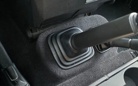 Land Rover Defender I, 2009 год, 3 200 000 рублей, 10 фотография