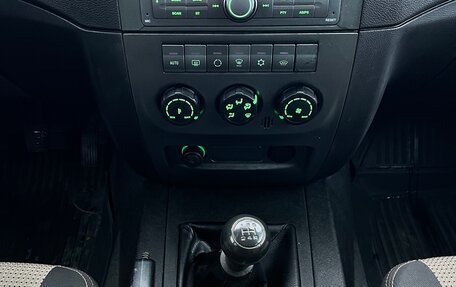 ЛуАЗ Patriot, 2013 год, 11 фотография