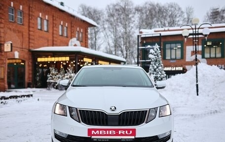 Skoda Octavia, 2018 год, 1 590 000 рублей, 2 фотография