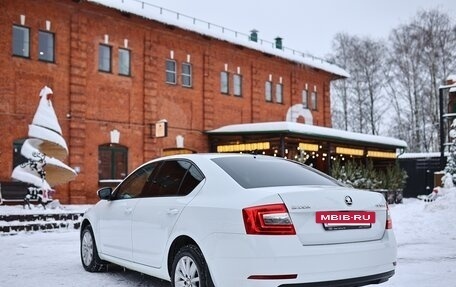 Skoda Octavia, 2018 год, 1 590 000 рублей, 6 фотография