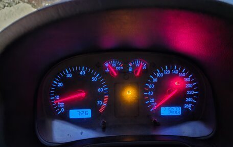 Volkswagen Golf IV, 2003 год, 470 000 рублей, 13 фотография