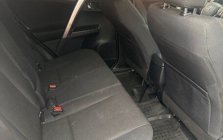 Toyota RAV4, 2016 год, 2 048 000 рублей, 4 фотография