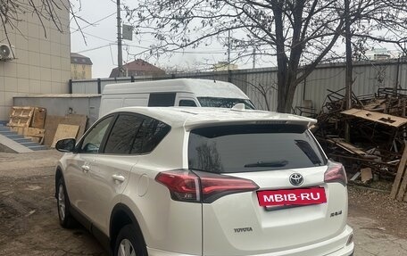 Toyota RAV4, 2016 год, 2 048 000 рублей, 7 фотография