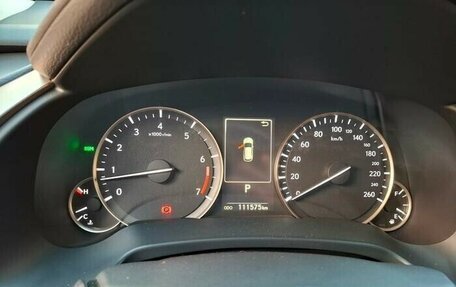 Lexus RX IV рестайлинг, 2022 год, 5 420 000 рублей, 7 фотография