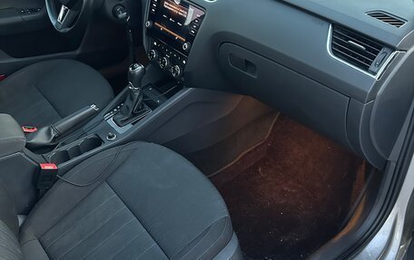 Skoda Octavia, 2017 год, 1 890 000 рублей, 9 фотография