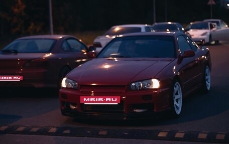 Nissan Skyline, 2000 год, 3 000 000 рублей, 16 фотография