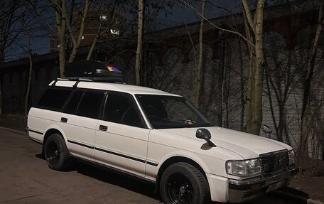 Toyota Crown, 1998 год, 700 000 рублей, 13 фотография