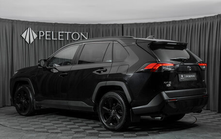 Toyota RAV4, 2021 год, 3 670 000 рублей, 4 фотография