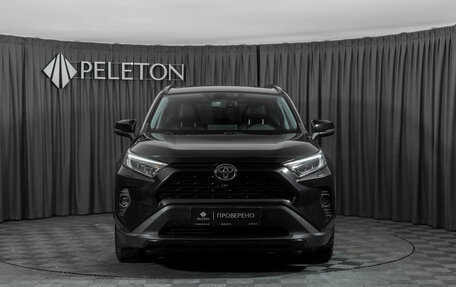 Toyota RAV4, 2021 год, 3 670 000 рублей, 3 фотография