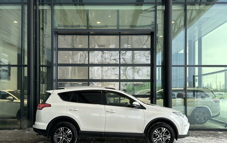 Toyota RAV4, 2017 год, 2 190 000 рублей, 5 фотография