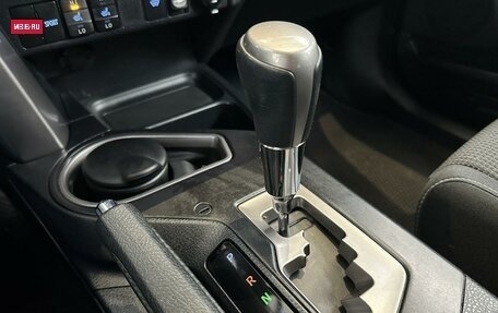 Toyota RAV4, 2017 год, 2 190 000 рублей, 9 фотография