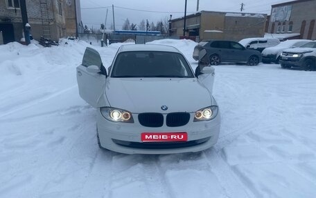 BMW 1 серия, 2007 год, 750 000 рублей, 1 фотография