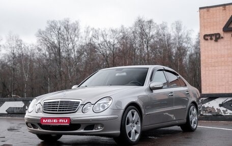 Mercedes-Benz E-Класс, 2004 год, 880 000 рублей, 1 фотография