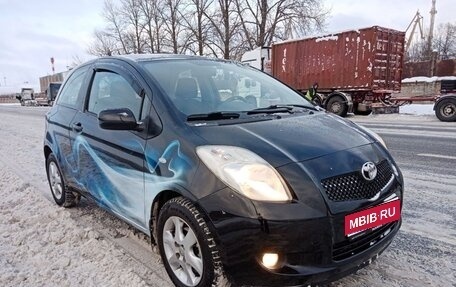 Toyota Yaris III рестайлинг, 2008 год, 639 000 рублей, 1 фотография